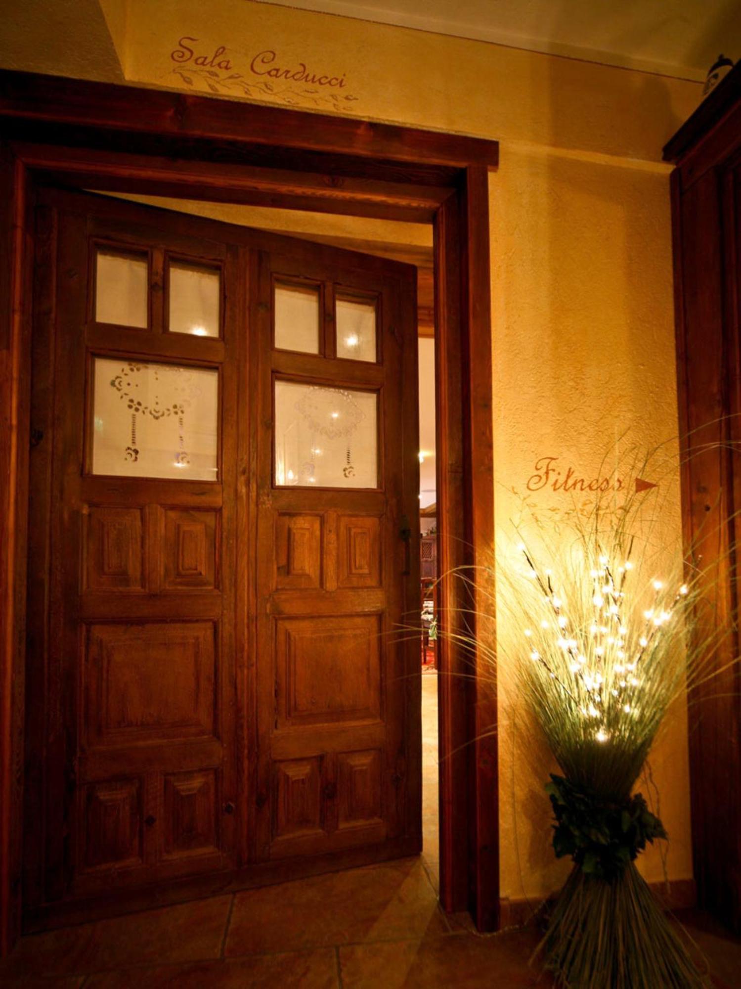 Villa Novecento Romantic Hotel - Estella Hotel Collection Courmayeur Exterior foto